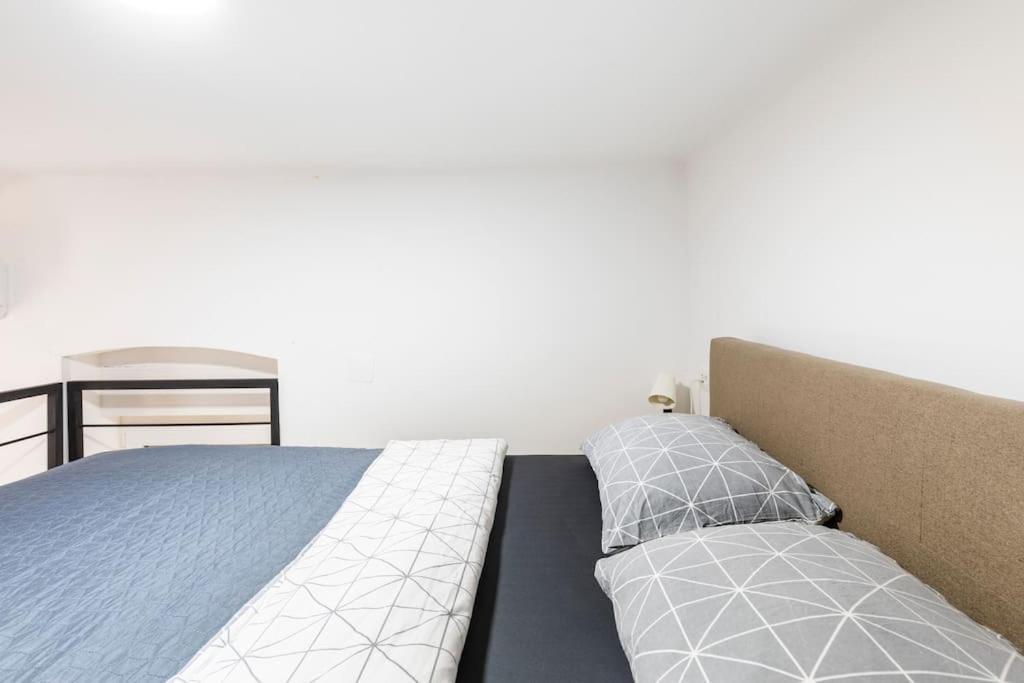 Marinianis Premium Apartment Zagreb Buitenkant foto
