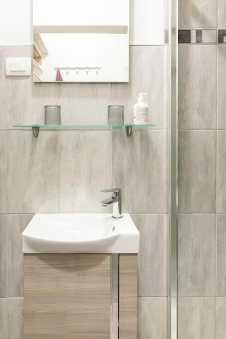 Marinianis Premium Apartment Zagreb Buitenkant foto